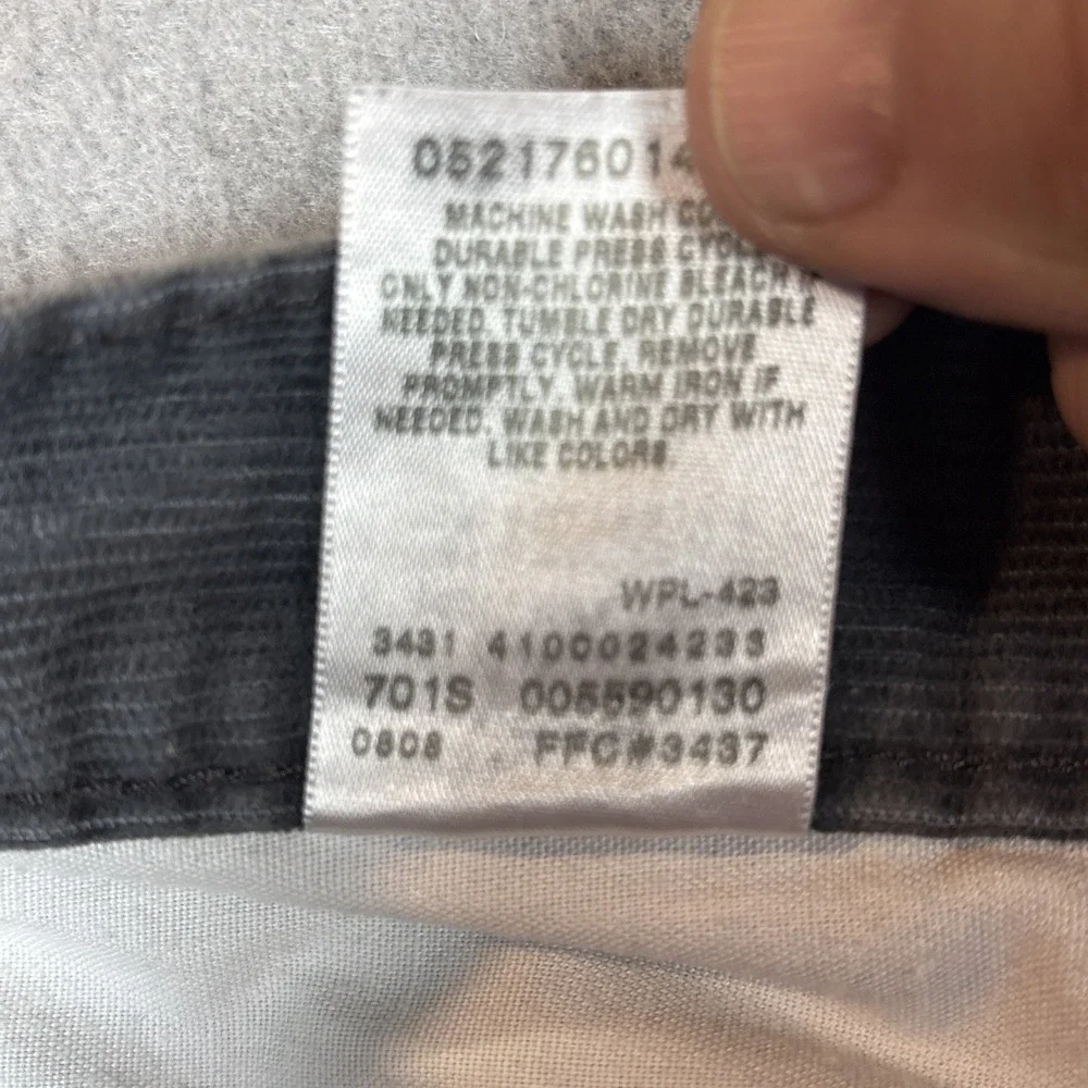 VTG Levi's 559 Relaxed Straight Gray Corduroy Pants Men's 36x30‎ Classic Fit